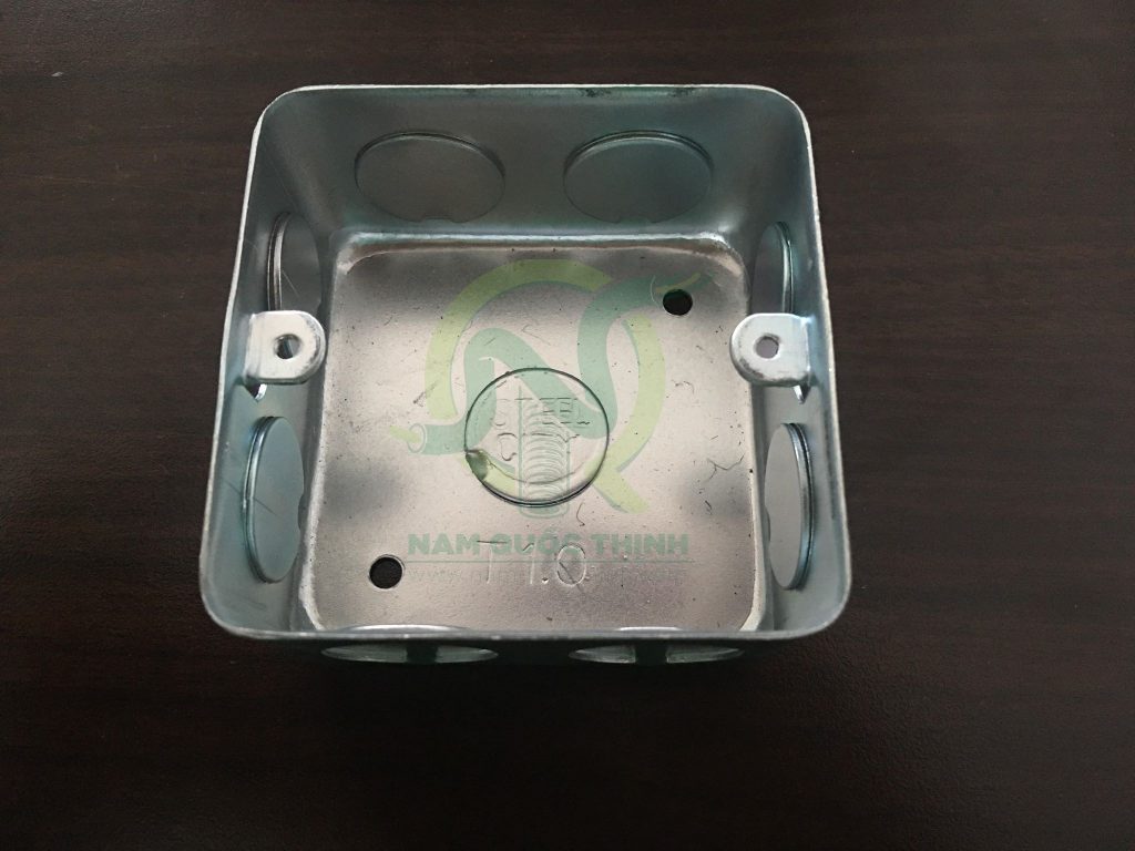 Hộp thép âm tường 70x70